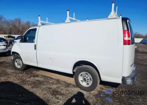 2017 GMC Savana G2500 z USA, uszkodzony, nr VIN 1GTW7AFF4H1911008